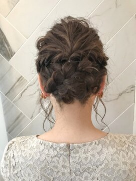 ジーナ 梅田(Zina) ☆Zina☆大人かわいい愛されヘアセット☆