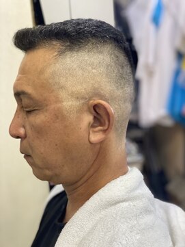 セラヴィ ヘアーサロン 【MEN’S HAIR】ハイスキンフェード