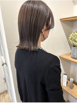 ゴーシェン 津田沼本店(Goshen) くすみベージュ×切りっぱなしボブ