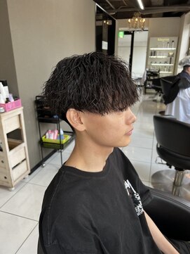 アイズ 海老名(AIZU) ツイストスパイラルパーマ　ツイストパーマ　スパイラルパーマ