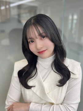 ソラ 広尾店(SORA) 巻きやすいハイレイヤーカット［広尾］