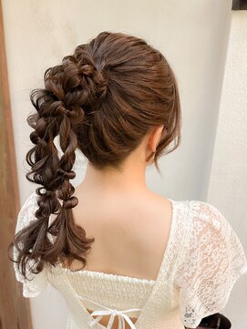 グランマッシュ(GRANMASH) ツイン編みおろし