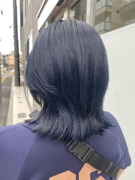 バディ 中野駅前店(BUDDY) ブルー×ウルフカット