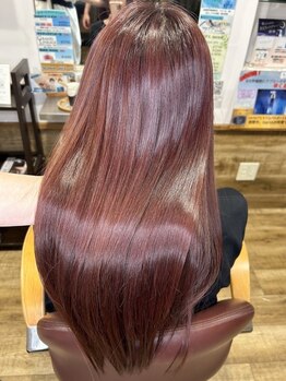 スイート(Suite)の写真/【Aujua取り扱い☆】一人ひとりのお悩み・髪の状態に合わせて施術◎潤いと栄養を与え、うるツヤ美髪へ◎