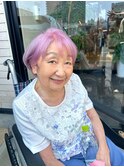 白髪ぼかし/ピンクカラー/70代ヘアスタイル
