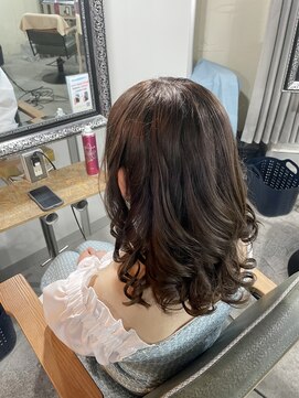 アイビー 新宿(IVY) [新宿/ヘアセット/着付け/浴衣/振袖/成人式/卒業式/結婚式