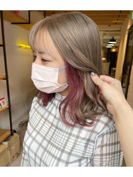 エイト 福岡天神店(EIGHT fukuoka) ベージュ×ピンクインナー