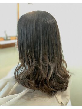 ロッソ 逗子銀座店(ROSSO Zushi-Ginza) ハイライト×バレイヤージュ