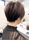 ハイライト白髪ぼかしダブルカラーインナーカラーショートボブ