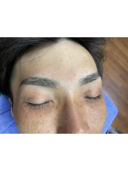 ”シェービング”は男の嗜み―。【BARBER】ならではのシェービング・フェイシャルメニューでトータルケア♪