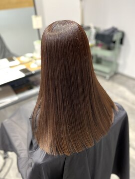 エスト 小倉(est) 癖・うねり・パヤパヤ毛が気になる方に【髪質改善縮毛矯正】