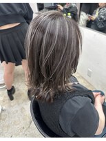 ビビッド(vivid)&nbsp;筋感しっかり目のハイライト