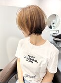 『1cmの余白で変わる short hair』