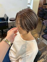 ウル(Ulu)&nbsp;白髪ぼかしバレイヤージュ