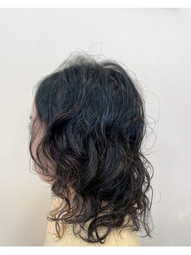 リリー LILY ヘアー メイク HAIR アンド & MAKE 大人可愛いくせ毛風小顔パーマ♪20代30代40代