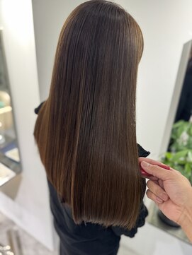 艶髪ダークブラウンレイヤー白髪ぼかしハイライト30代40代