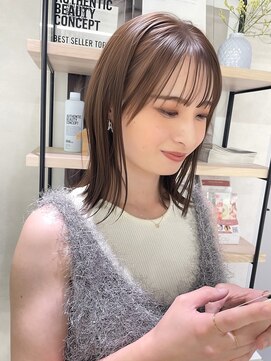 キートス(Kiitos) 肩下ボブミディアムボブ切りっぱなしボブU24