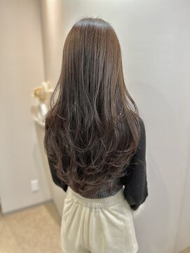 ユウォン 四日市(YUWON) レイヤーカット×ベージュカラー