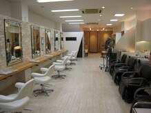 ヘアーブランシェ 貝塚店(HAIR Branche)