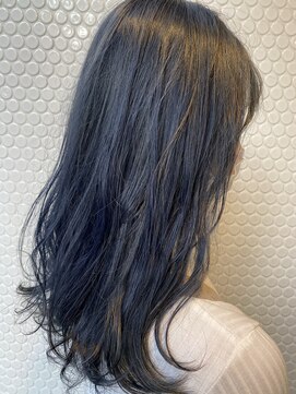 エル(EL by green) [ＡＫＩＫＯ]ブルー×ロングレイヤー