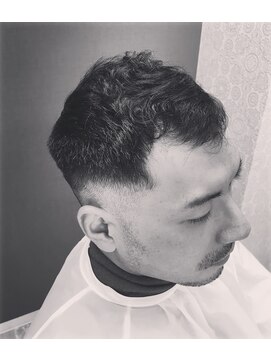 ファンヘアメイク(Fun hair make) フェードカット