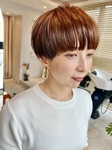 大人ショートボブ丸み刈り上げショートカットマッシュショート