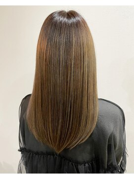 リブール 碧南店(libuR) トリートメント／西尾／碧南／髪質改善／ベージュ／ロング