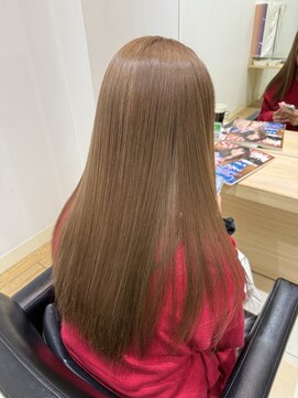 サラ 新宮店(SARA) やわらかミルクティーベージュ