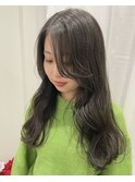 オリーブブラウン