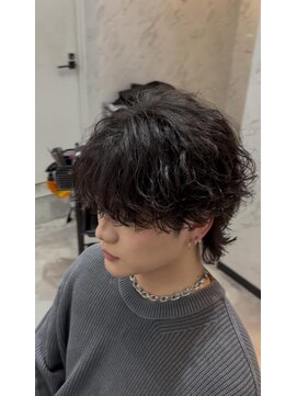 オム ブランシェ(HOMME BLANCHE’) 【Ryo】シャドウフェザーパーマウルフ