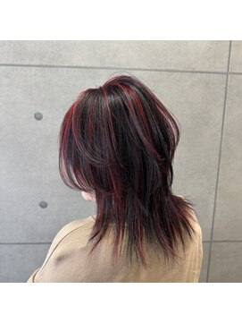 ヘアメロウ ココ(hair mellow CoCo...) 深みのあるレッドハイライトが魅力的なレイヤースタイル