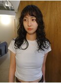 黒髪パーマ