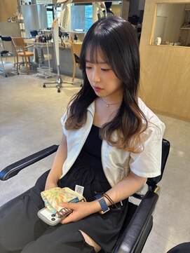 レイ 千葉(Lei) 【Lei川津】ナチュラルグラデーションカラー×ロングゆる巻き