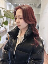 ラレイ ハラジュク(Lalei harajuku)&nbsp;【白石】ブリーチなし赤髪チェリーレッド暖色艶カラーロング