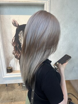 ディプティック ヘアー チェンジ ミュージアム(diptych Hair Change Museum) シルバーカラー/裾カラー/ブラウン/ハイトーン/滋賀/南草津