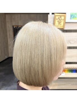 時わすれの森 ペールベージュボブ