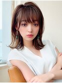 20代30代40代小顔外ハネミディアムひし形シルエットくすみカラー