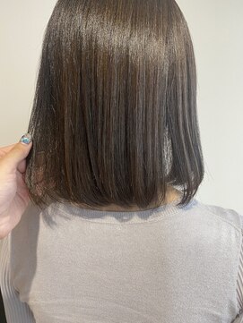 アーバン(URBAN.) 【URBAN.】くせ毛うねり広がりから…ツヤ髪に！　by MAYUMI