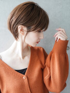 カライング(ing) 大人可愛い20代30代40代黒髪前下がりショートボブ丸みショート◎