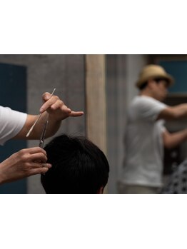 【四条烏丸Men'sOnly】Cut,Color,Perm,Grooming,Care。雰囲気から男を磨く、大人のオトコの為の秘密基地。