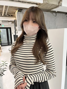 ヨーク(YOKE) 【YOKE】ミルクティーベージュ/髪質改善/ゆる巻きロング