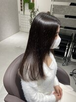 イト(ito)&nbsp;暗髪大人ヘアカラービターチョコレート艶カラー～糸ito～HIRO
