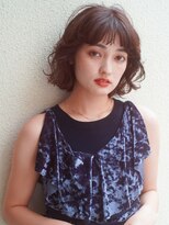 レジュアル(RESSUAL)&nbsp;グレージュ　大人かわいい　フェザーバング　マッシュショート