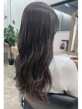 ミルバイアンフィニー(MIL by INFINI) グレージュ×うる艶ロング