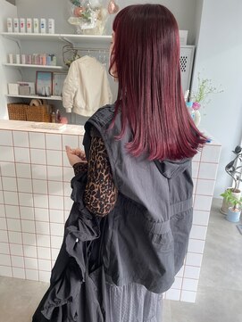 ニコ(NIKO) 赤髪ロブ