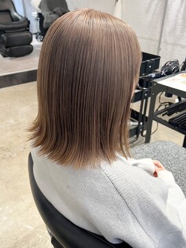 ピボット 北千住(PIVOT) 1ブリーチでつくるミルクベージュ