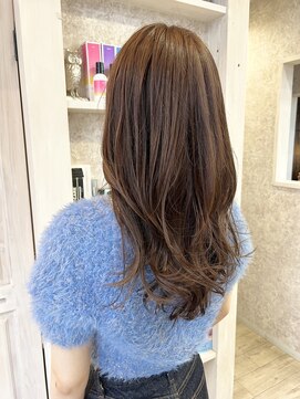 キャアリー(Caary) 福山Caaryコーラルベージュイルミナカラー艶ロング20代30代40代