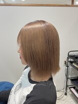 イルミ(iLUMi)&nbsp;iLUMi　×　ベージュカラー