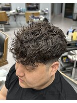 アイコン ブルー メンズ(I-CON #blue MEN'S)&nbsp;スペインカール×スキンフェード【池袋フェード】