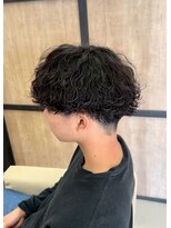 メンズギフト(men's GIFT)&nbsp;波巻きパーマツイストスパイラルマッシュツーブロック刈り上げ